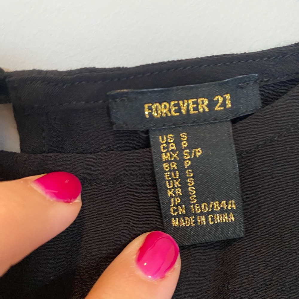 Forever 21 blouse - Picture 2 of 2